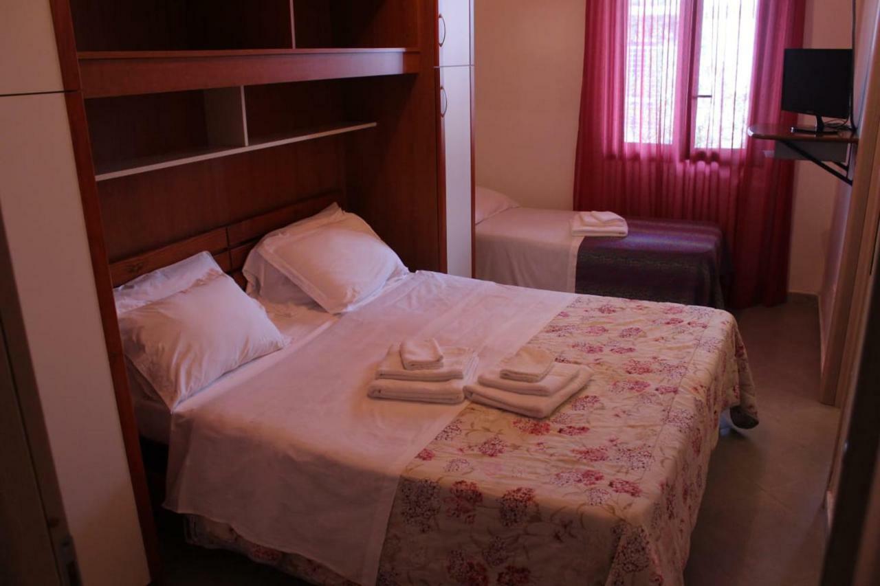 פורטו צ'זראו B&B Giovanna Gms מראה חיצוני תמונה