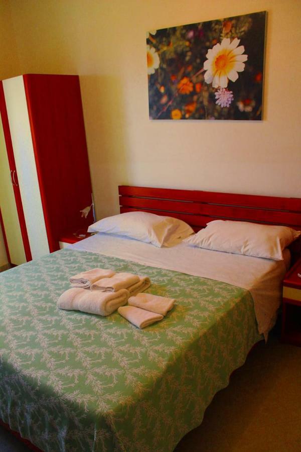 פורטו צ'זראו B&B Giovanna Gms מראה חיצוני תמונה